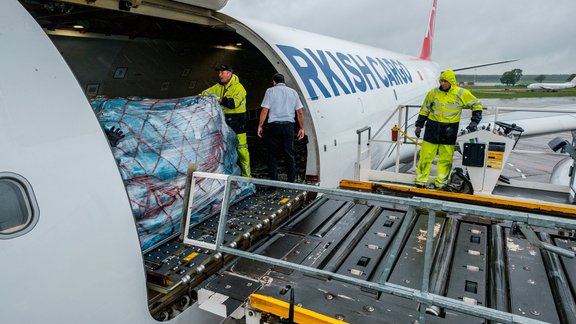 Turkish Cargo Airbus A330-200F Rīgas lidostā - 28