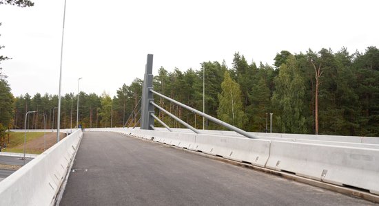 Nesen uzbūvēto pārvadu domnieki nodēvē par Daudersalas pārvadu; Rīgā būs trīs jaunas ielas