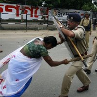 Šveices pilsone Indijā kļūst par grupveida izvarošanas upuri