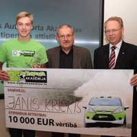 'OKartes Autosporta Akadēmijas' stipendiju attīstībai saņem jaunais rallists Jānis Krickis