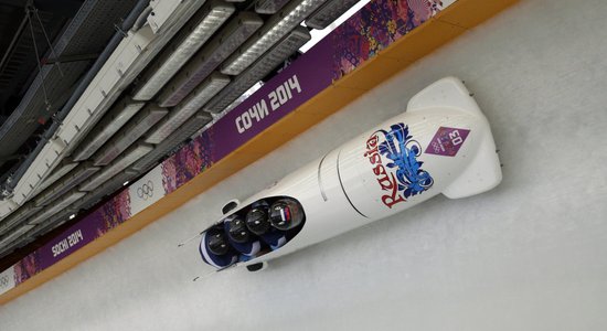 Skandāls Krievijas bobslejā: izlases ārzemju treneriem nemaksā algu