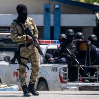 Atentāts pret Haiti prezidentu: policija aizturējusi ar slepkavības plānotājiem saistītu personu