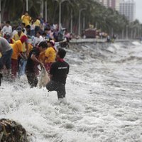 Тайфун "Усаги" обрушился на юг Китая, 25 погибших