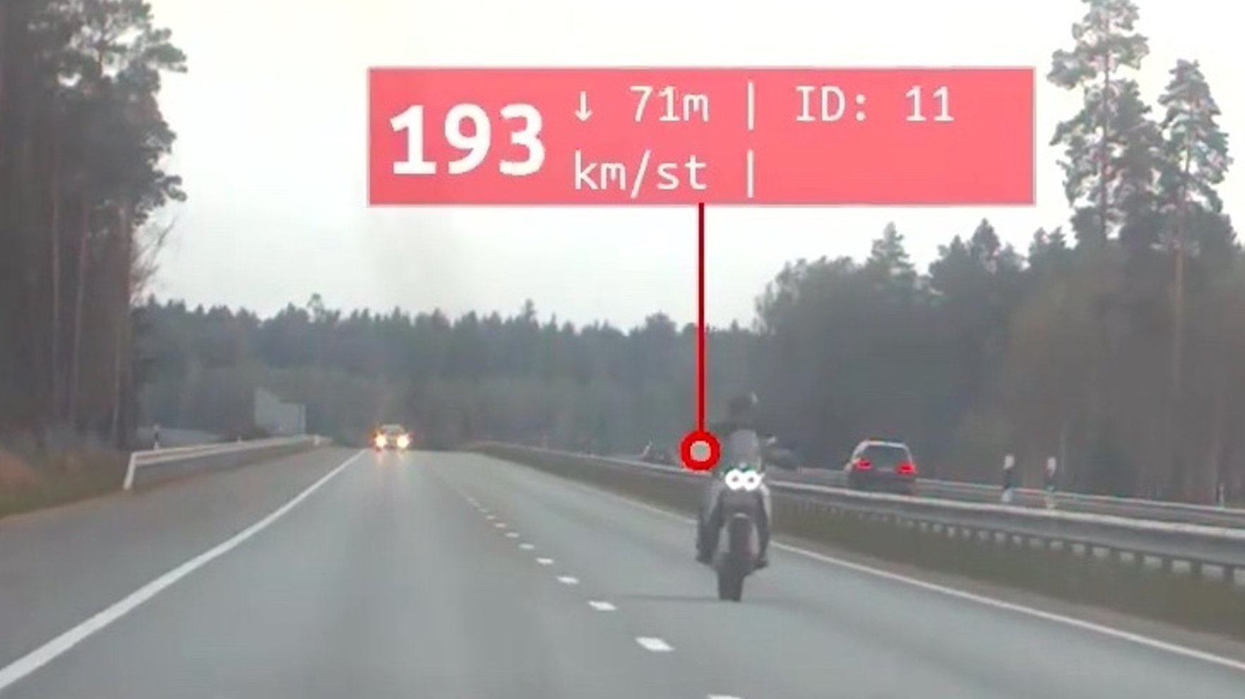 Video: Ar 197 un 163 km/h – policija noķer pārgalvīgus braucējus