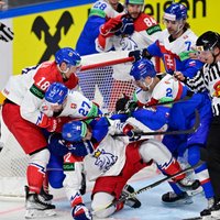 Pasaules hokeja čempionāts: pirmo divu spēļu apskats. Teksta tiešraide