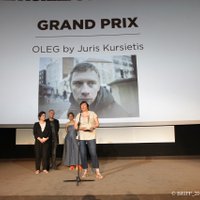 Kursieša skaudrā drāma 'Oļegs' triumfē divos Eiropas kinofestivālos
