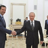 Asads devies pirmajā ārvalstu vizītē kopš konflikta sākuma - Maskavā ticies ar Putinu