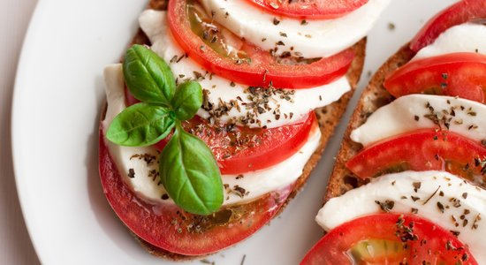 Салат Капрезе (Insalata Caprese)