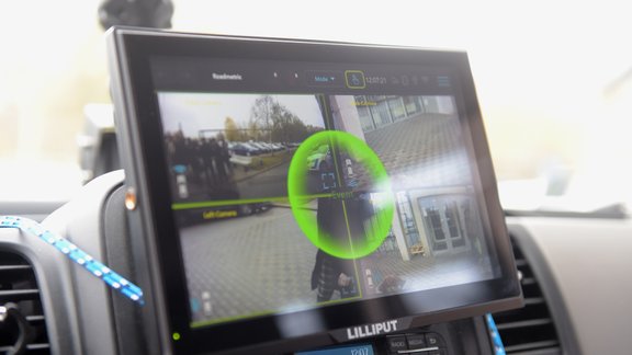 Policijas netrafarētais patruļauto ar 360 grādu videokameru