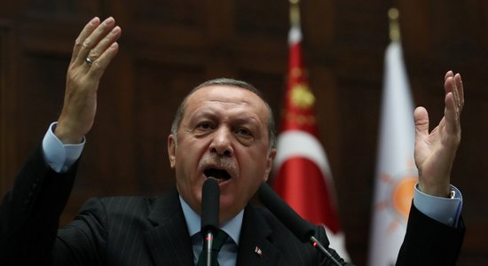 Эрдоган пригрозил США закрыть доступ на две военные базы