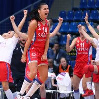 Serbija un Francija cīnīsies par Eiropas sieviešu basketbola čempionāta zeltu