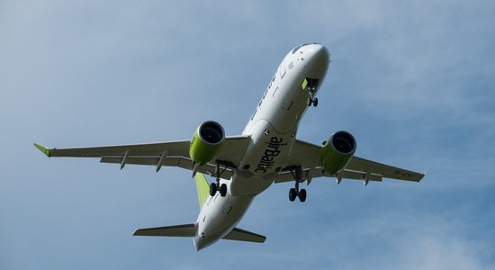 Литовский суд отменил многолетний арест имущества airBaltic и Рижского аэропорта на 58 млн евро