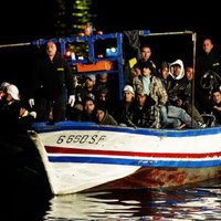 Италия прекратит вылавливать из моря мигрантов