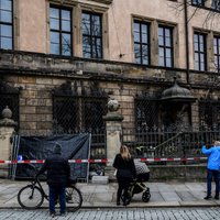 Vācijas policija turpina meklēt Drēzdenes dārglietu muzeja aplaupītājus