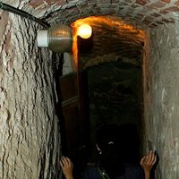 ФОТО: Под жилым домом в Пардаугаве найден гигантский головач