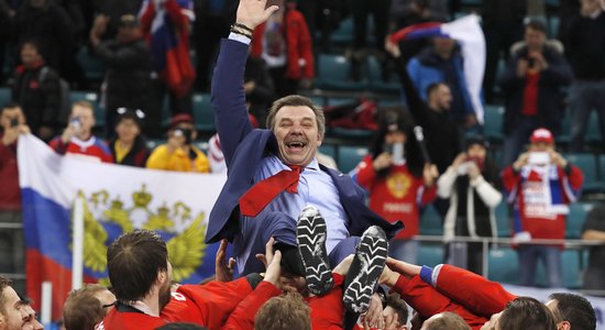 ФОТО: Эмоции российских хоккеистов после победы в финале над немцами