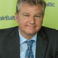 'airBaltic' Montāga-Girmesa vietā varētu ienākt dāņu investors, vēsta LTV