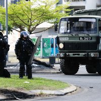 Франция отправляет войска в Новую Каледонию для подавления протестов и обвиняет Азербайджан в поддержке сепаратистов