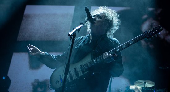 Pēc 16 gadu pārtraukuma jaunu dziesmu izdod "The Cure"