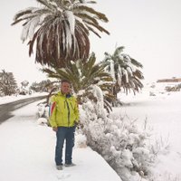 Foto: Pēc vairāku desmitgažu pārtraukuma Marokā pirmoreiz uzsnidzis sniegs