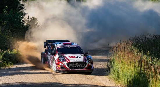 Sesks/Francis pirms vēsturiskā "Tet Rally Latvia" finiša dienas nostiprinās trijniekā 