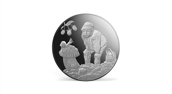 Гриб, улитка и малина: Банк Латвии выпустит коллекционную монету "Дары леса"
