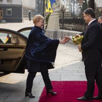 Lietuvas prezidente kļūst par Ukrainas Gada cilvēku