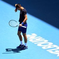 Džokovičs pakļausies izraidīšanai no Austrālijas; viņa vietā 'Australian Open' spēlēs itālis Karuso