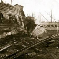 Simtiem cilvēku sadega dzīvi vagonos – lielākā dzelzceļa katastrofa Padomju Savienībā