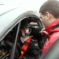 Kubica izvirzās vadībā ERČ Azoru salu rallijā
