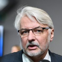 Polijas ārlietu ministrs: Polijai mazāk jāuzticas ES
