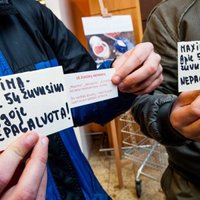 Foto: Lietuvieši Viļņā protestē pret 'Maxima'