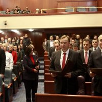 Maķedonijas parlaments nobalso par savu atlaišanu pirms vēlēšanām