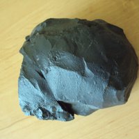 Aculiecinieks: Rīgas rajonā, Dārziņos, atradu meteorītu