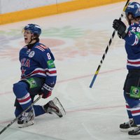 Хоккеист сборной России подписал контракт с "Чикаго"