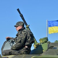 Ukraina neatvilks karspēku, ja netiks ievērota ugunspārtraukšana