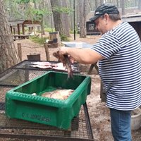 Noskaties! Jūrmalas brīvdabas muzejā māca kūpināt zivis