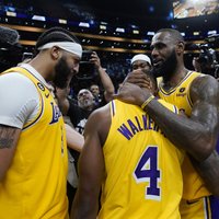 'Warriors' sērijā pret 'Lakers' noliek NBA čempiones pilnvaras