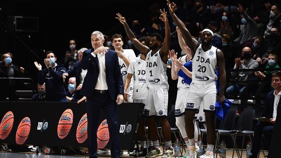 Basketbols, FIBA Čempionu līga: VEF Rīga - Dižonas JDA - 9