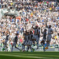 'Juventus' sesto gadu pēc kārtas kļūst par Itālijas čempioni futbolā