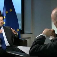 Dombrovskis iztur 'BBC Hard Talk' pārbaudījumu; ierastajā mierā stāsta par krīzes pārvarēšanu