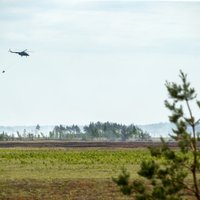 NBS par ugunsgrēku Ādažu poligonā VUGD ziņojuši novēloti, norāda laikraksts