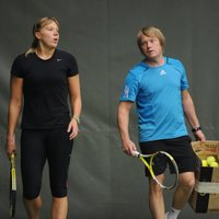 Igauņu tenisiste Kanepi atzīstas seksuālos kontaktos ar diviem treneriem