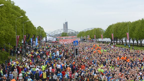 Policistu algas par 34 tūkstošiem eiro sadārdzinājušas triju maratonu izmaksas