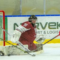 Latvijas studentu hokeja izlase kapitulē Polijas hokejistiem