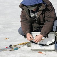 Aizliegs atstāt zivis uz ledus pēc makšķerēšanas pabeigšanas