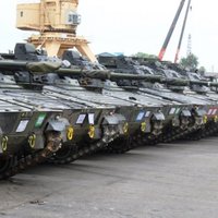 Foto: Lietuvā ieradušies NATO tanki