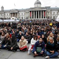 Londonā tūkstoši pulcējušies uz 'Oskaru' protesta seansu