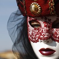 Рижская премьера - живой квест "Венецианская маска"