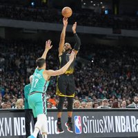 'Spurs' zaudējumā pret 'Warriors' ar 68 323 līdzjutējiem sasniedz NBA apmeklētības rekordu